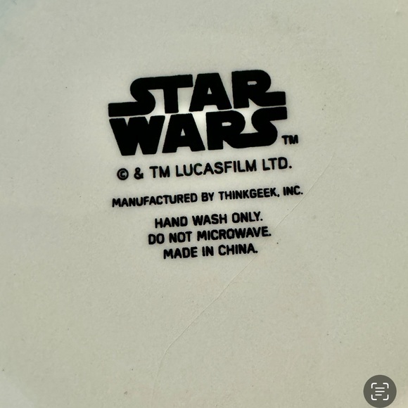 Disney C-3PO Star Wars golden metalic bowl - Picture 3 of 8